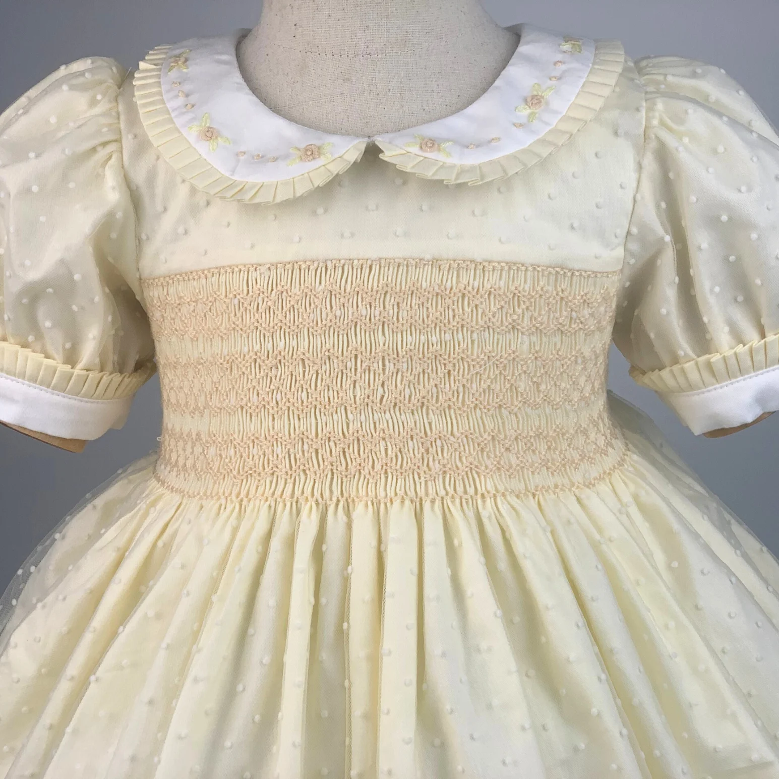 0 - 12Y Smocked Children Clothing Hight Quality Princess Dress For Girls Smocking Dresses Elegant Customize Design Wholesale