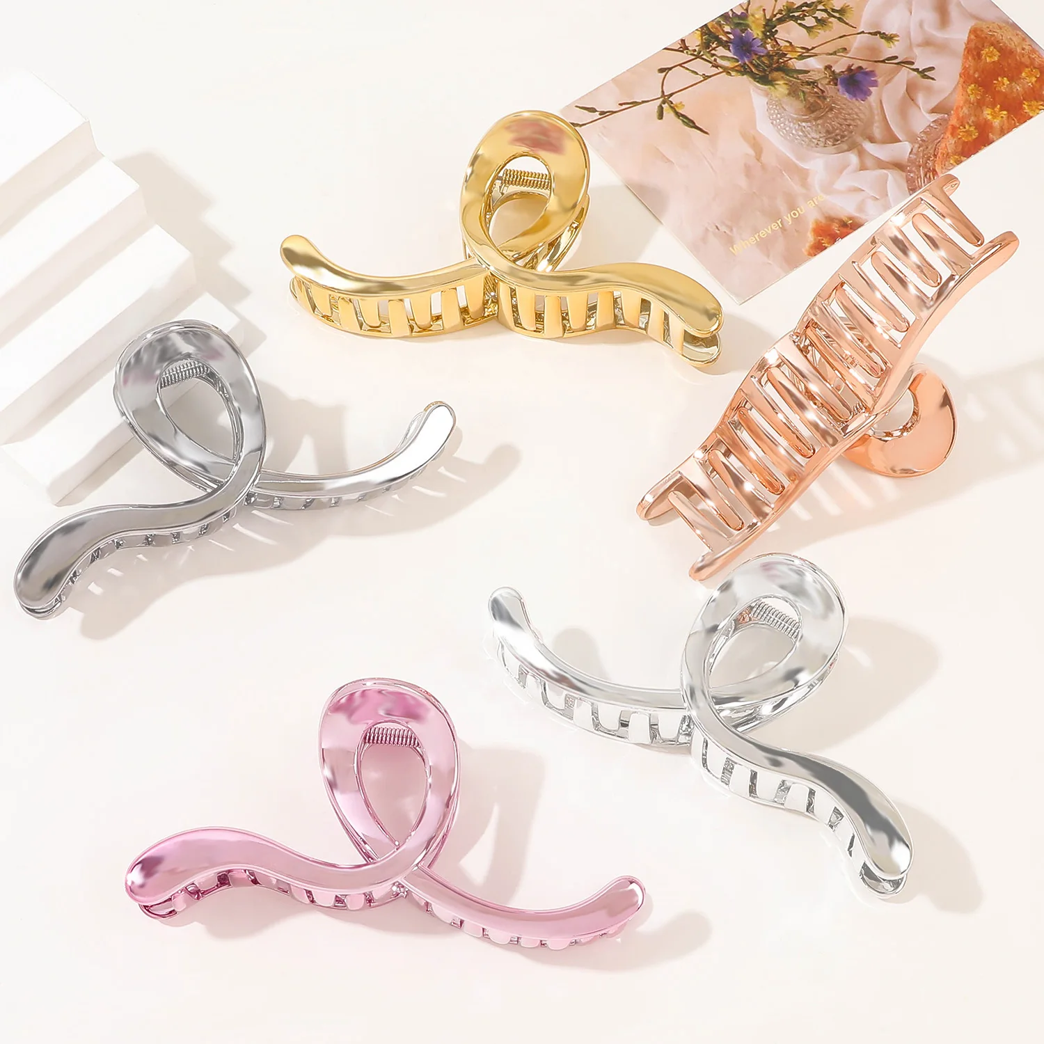 Large Size Retro Style Shark Clip Hair Accessories Elegant Plastic Hair Claw for Girls