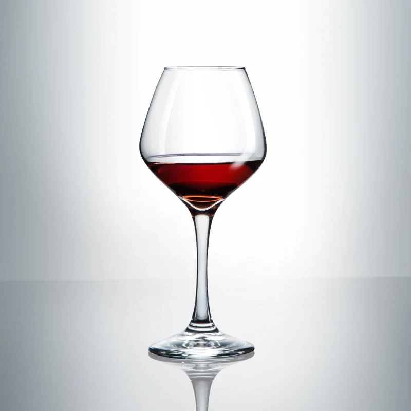 Guangzhou Factory Price Drinkware Clear Cup Long Stem Goblet Glass
