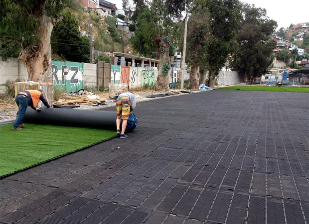 800 900 high density sbr rubber roll for running track sport shock pad underlay athletic tartan track semi-prefabricated roll