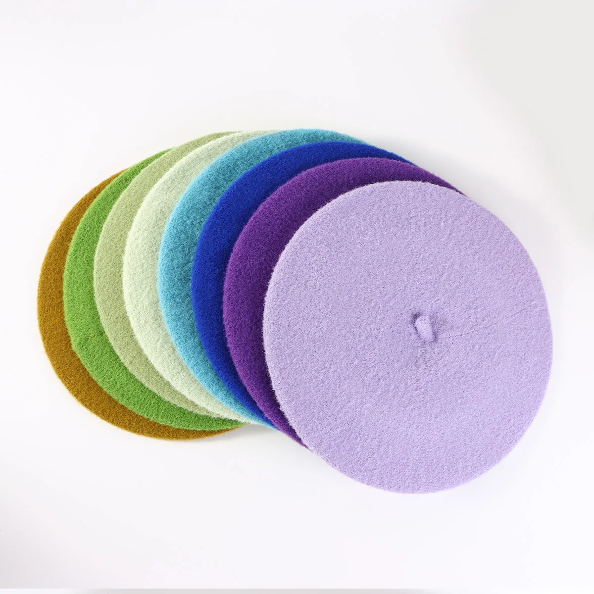 Hot Sale Factory-Designed French Beret Cap Customized Colors Soft Knitted Wool Berets for Adults Kids Winter Warm Beret Artists