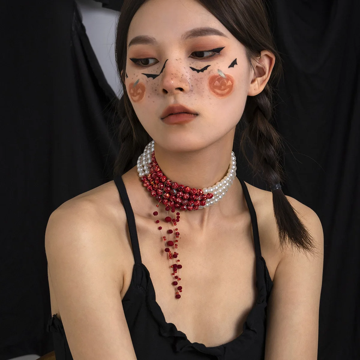 Vintage Red Blood Pattern Tassel Pendant Necklace Women Multilayer Imitation Pearl Crystal Bead Chain Gothic Style Party