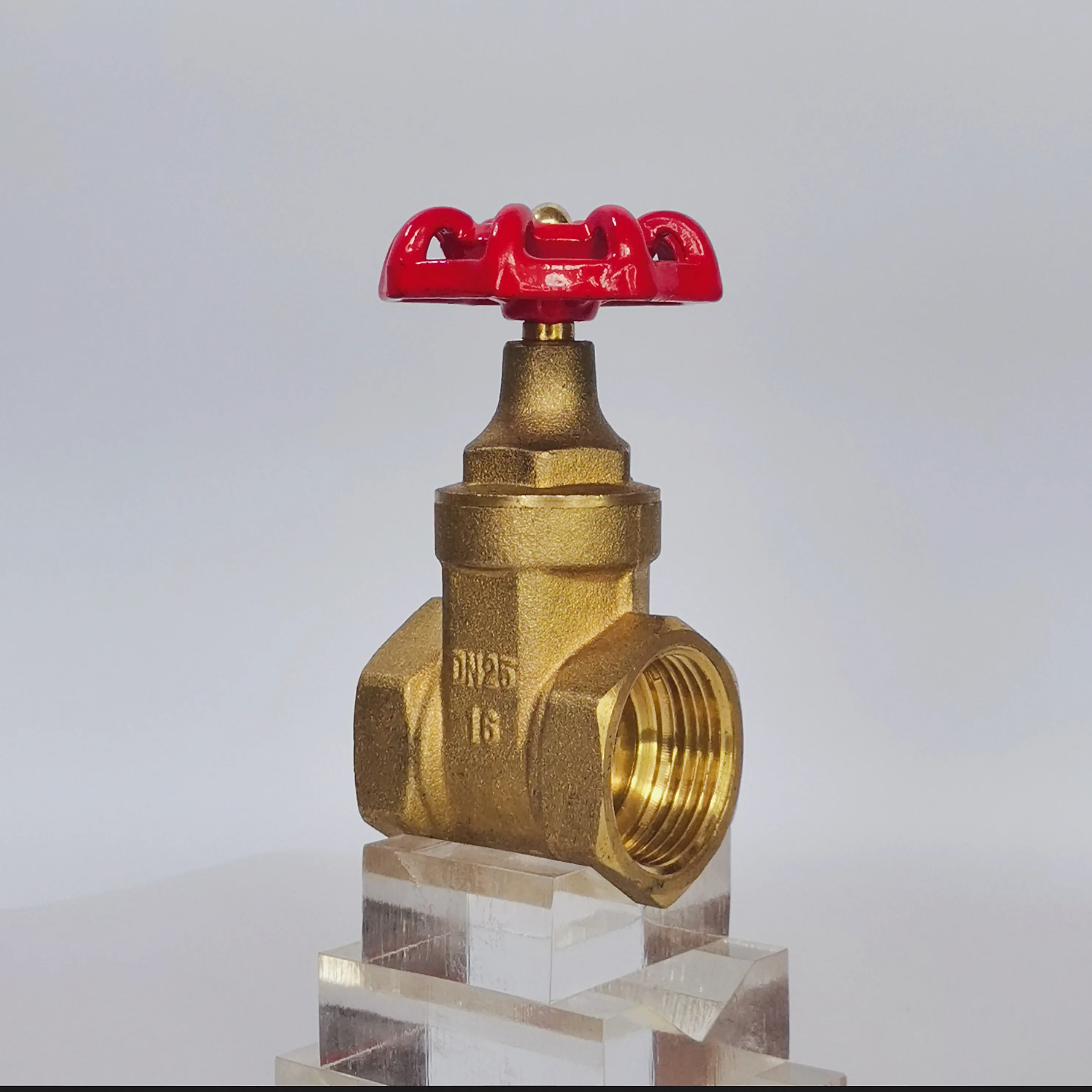 Among Chinese valve suppliers, the price is cheap and the brass gate valve is durable other valve parts