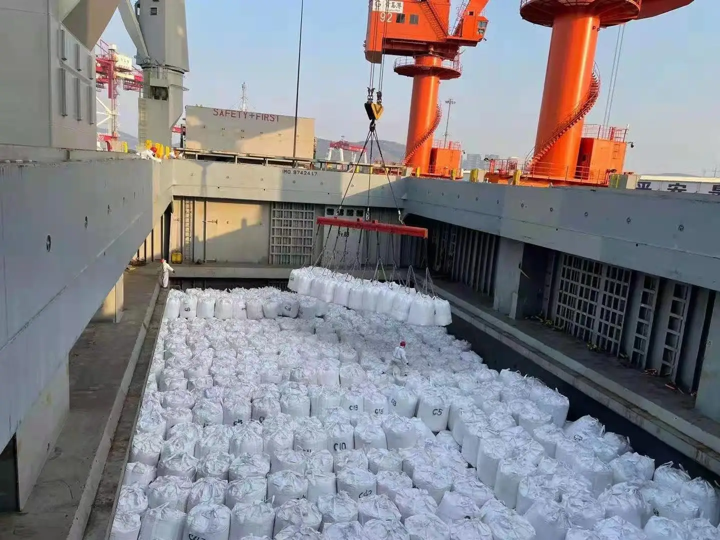New product high quality crushed flushable bentonite cat litter
