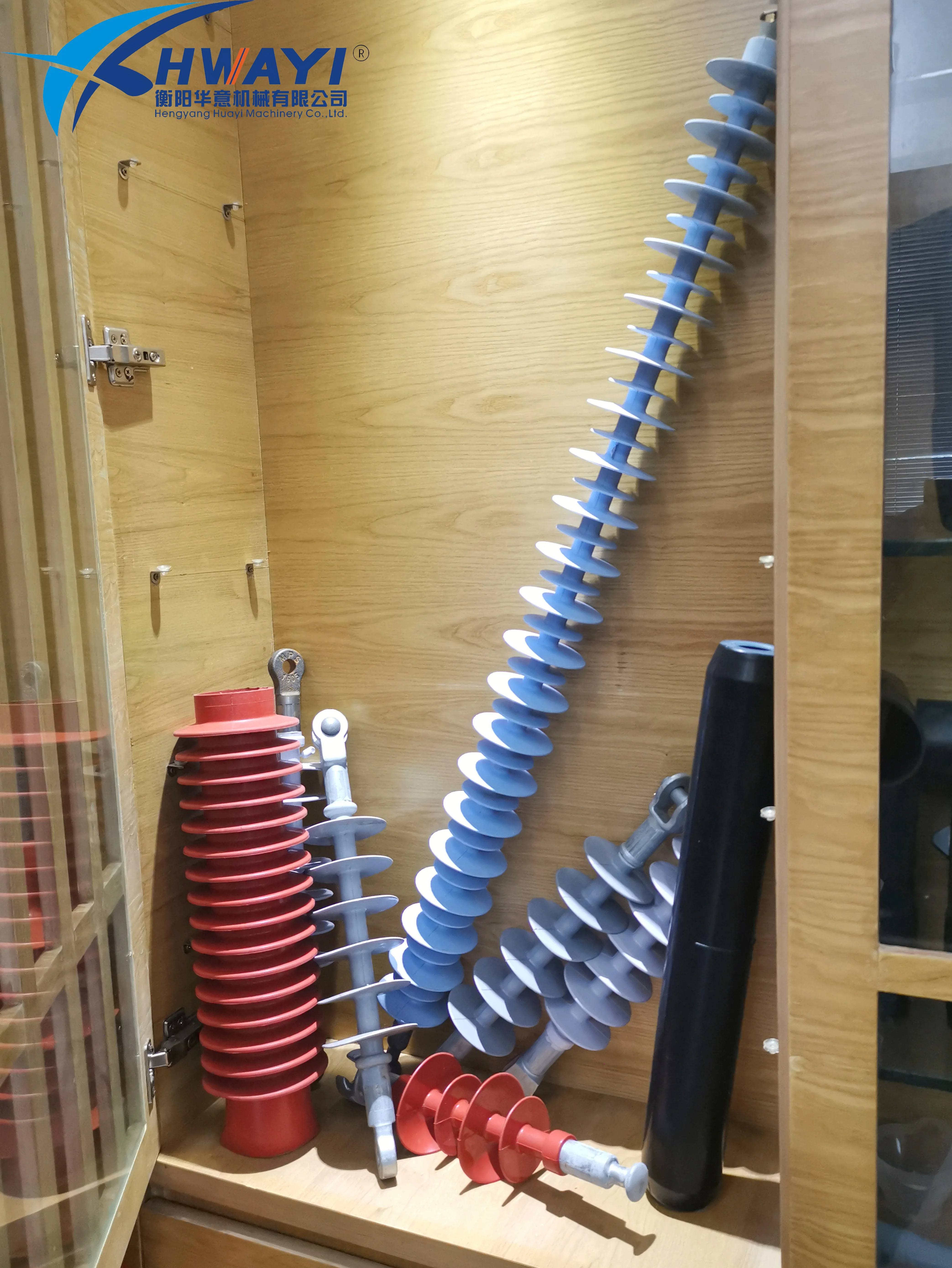 300ton rubber injection molding machine for making 35kv-66kv HTV silicone insulator horizontal silicone rubber injection machine