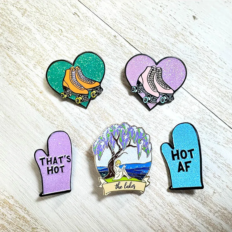 China Manufacturers No Minimum Custom Cute Badge Shiny Glitter Metal Pins Hard Enamel Lapel Pin