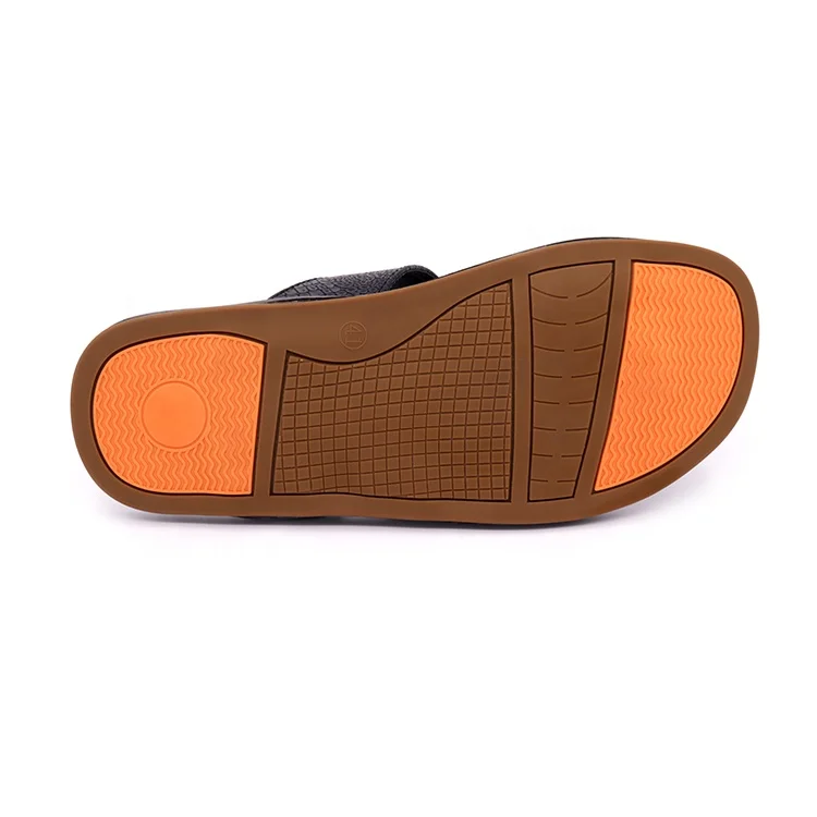 2022 New products from in china market Casual style of men plain slippers