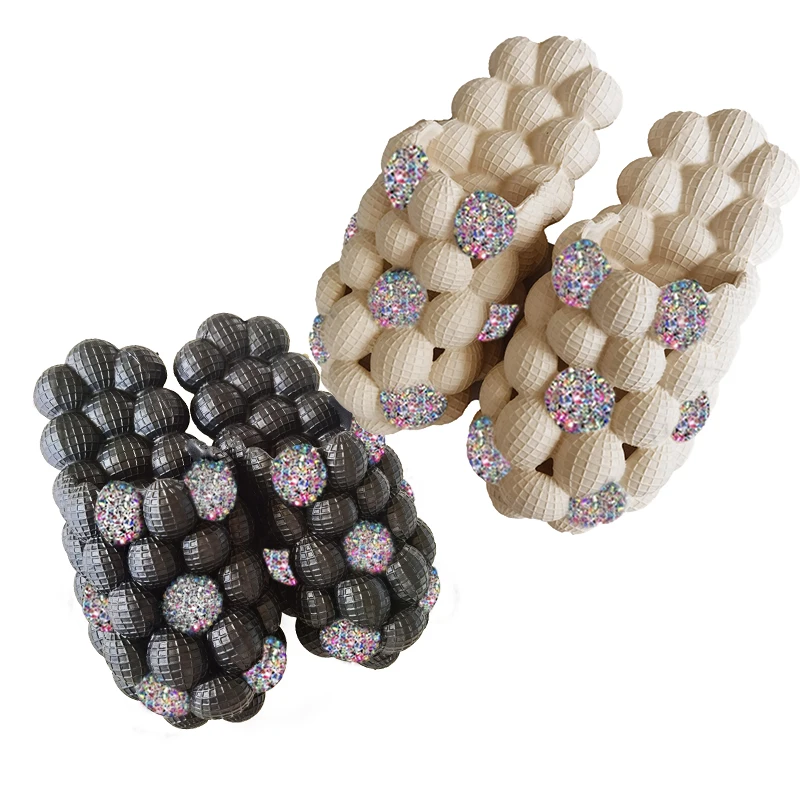 2022 HOT TIKTOK Massage Guppy Soft Bubble Shoes EVA Women Custom  Outdoor Slippers Bling Rhinestone Bubble Slides For Ladies