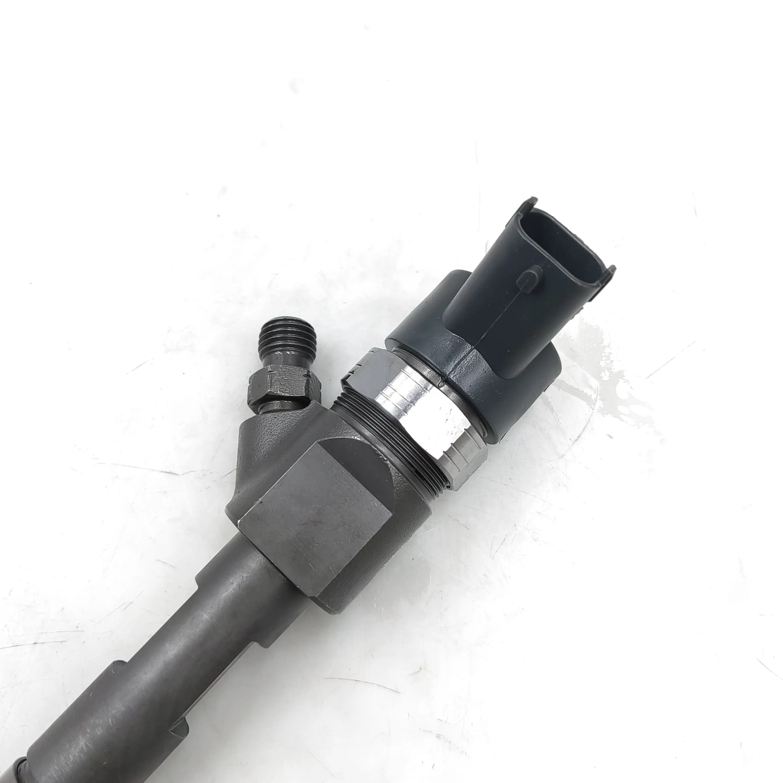 Hot sale and Diesel Common Rail Fuel Injector 0445110150 0445110230 8200216412/82 00216412 For Renault Laguna 1.9dCi