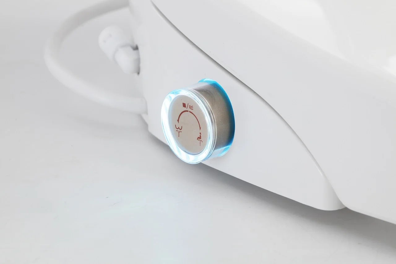 Innovative Design Self Cleaning Smart Toilet Lid Bathroom Spray Perfume Fragrant Smart Toilet Seat