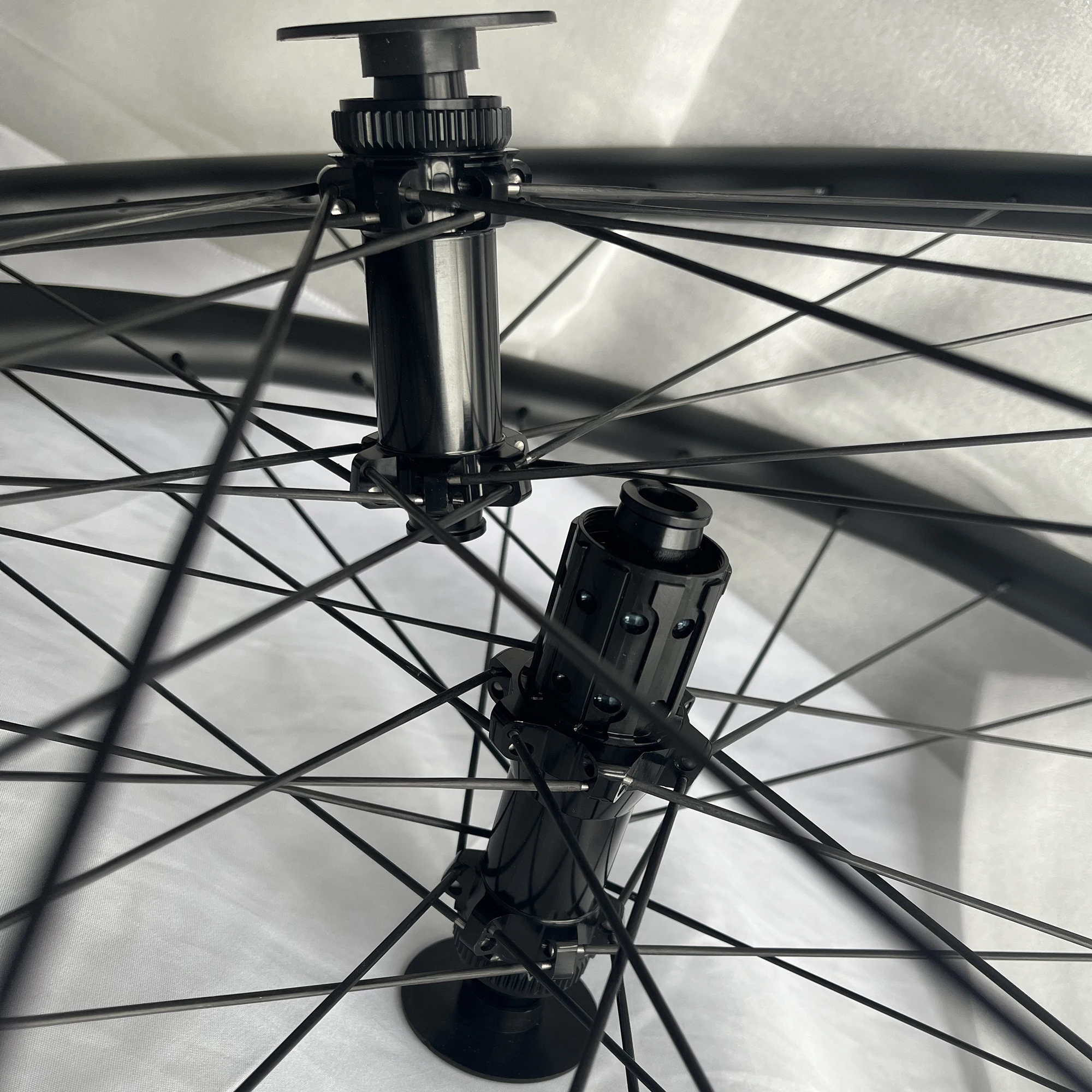 Carbon bicycle Wheelset 35/38/45/50/55/60/88mm depth 700C 25mm wide UltLight cycle carbon rim DISC brake rarchet system  wheels