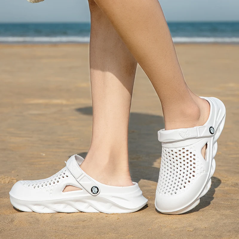 Wholesale Cheap Fashion Sports Big Size 38-45 Non-slip Waterproof Eva Clogs for Men