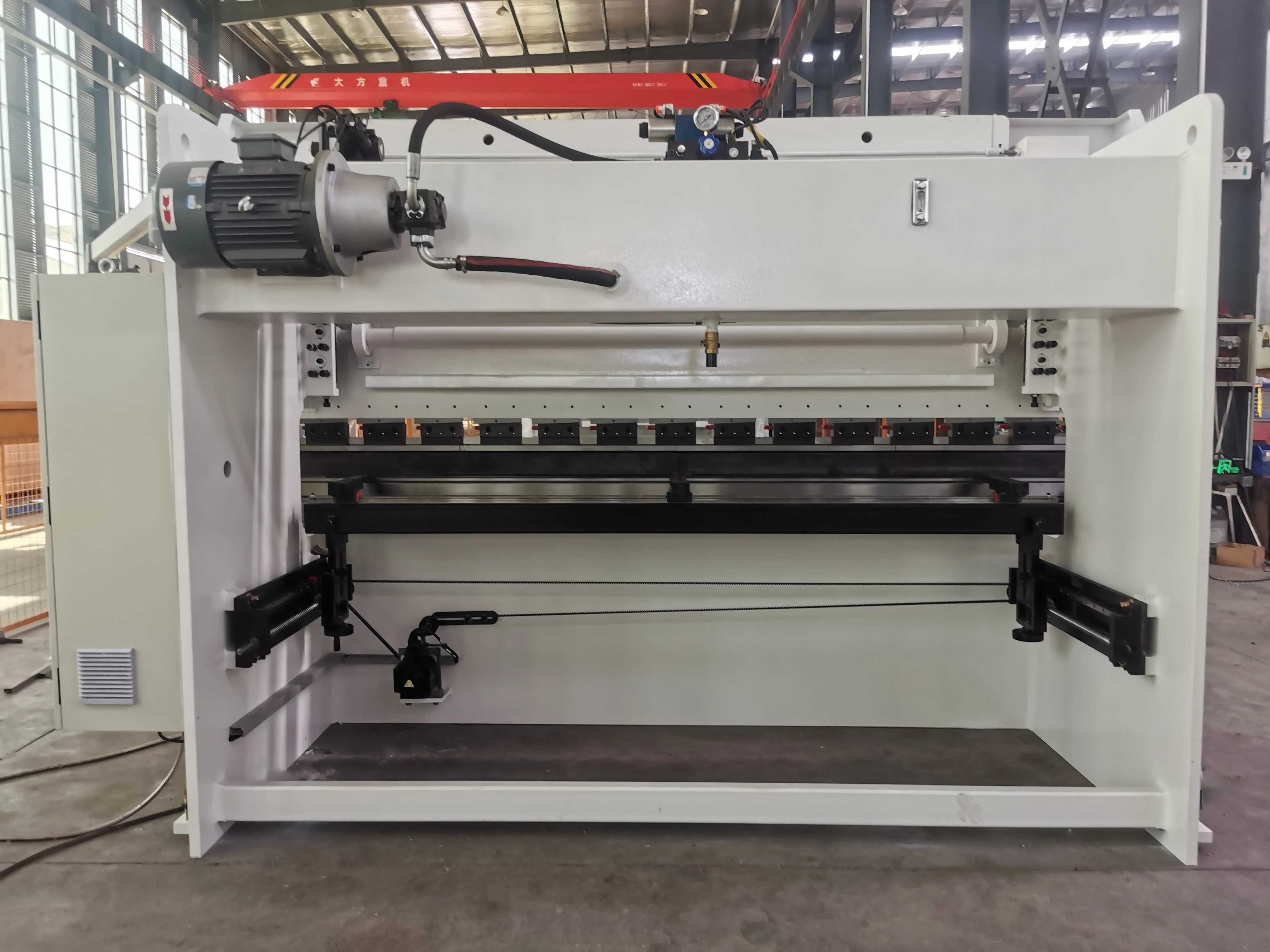 hydraulic press brake machine cnc with delem controller DA66T system sheet metal folding machine for discount price
