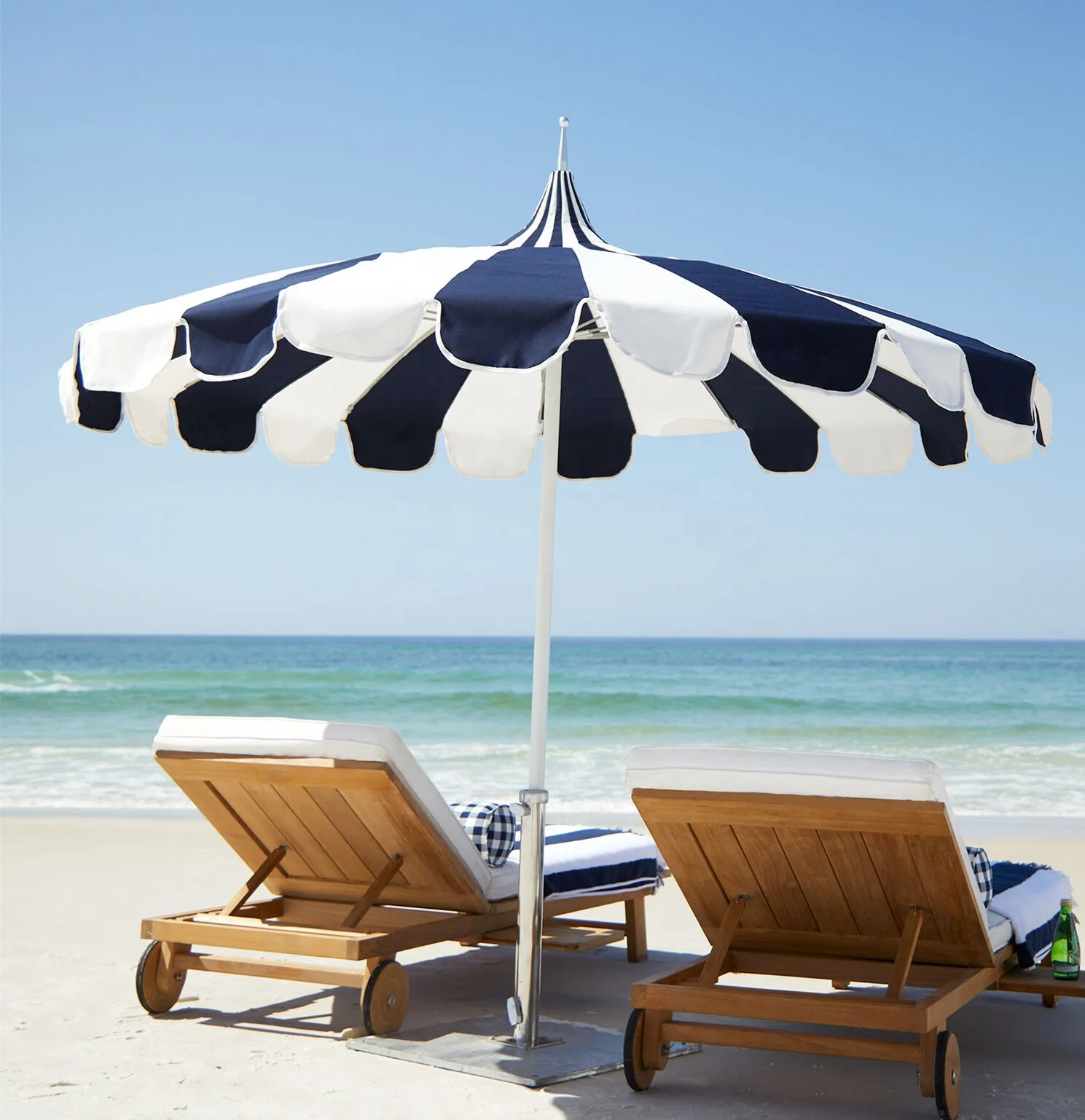 Wholesale High Quality Heavy Duty Large Outdoor White Umbrella Garden Parasol Patio Umbrellas