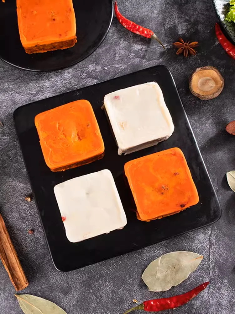 Wholesale 360g QianJiaoHong Sichuan hot pot Condiment Spicy Beef Oil Handmade Butter For The Kitchen