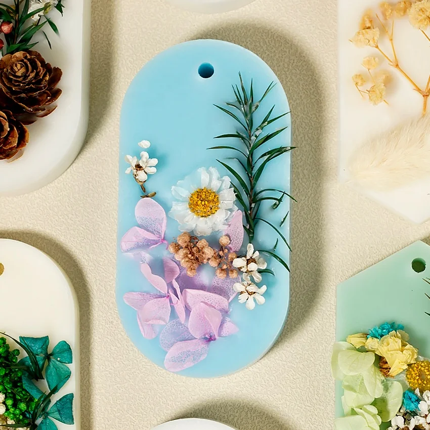 Newest Wholesale Custom Handmade Aroma Dried Flower Leave Petal Bud Home Decor Scented Wax Tablets