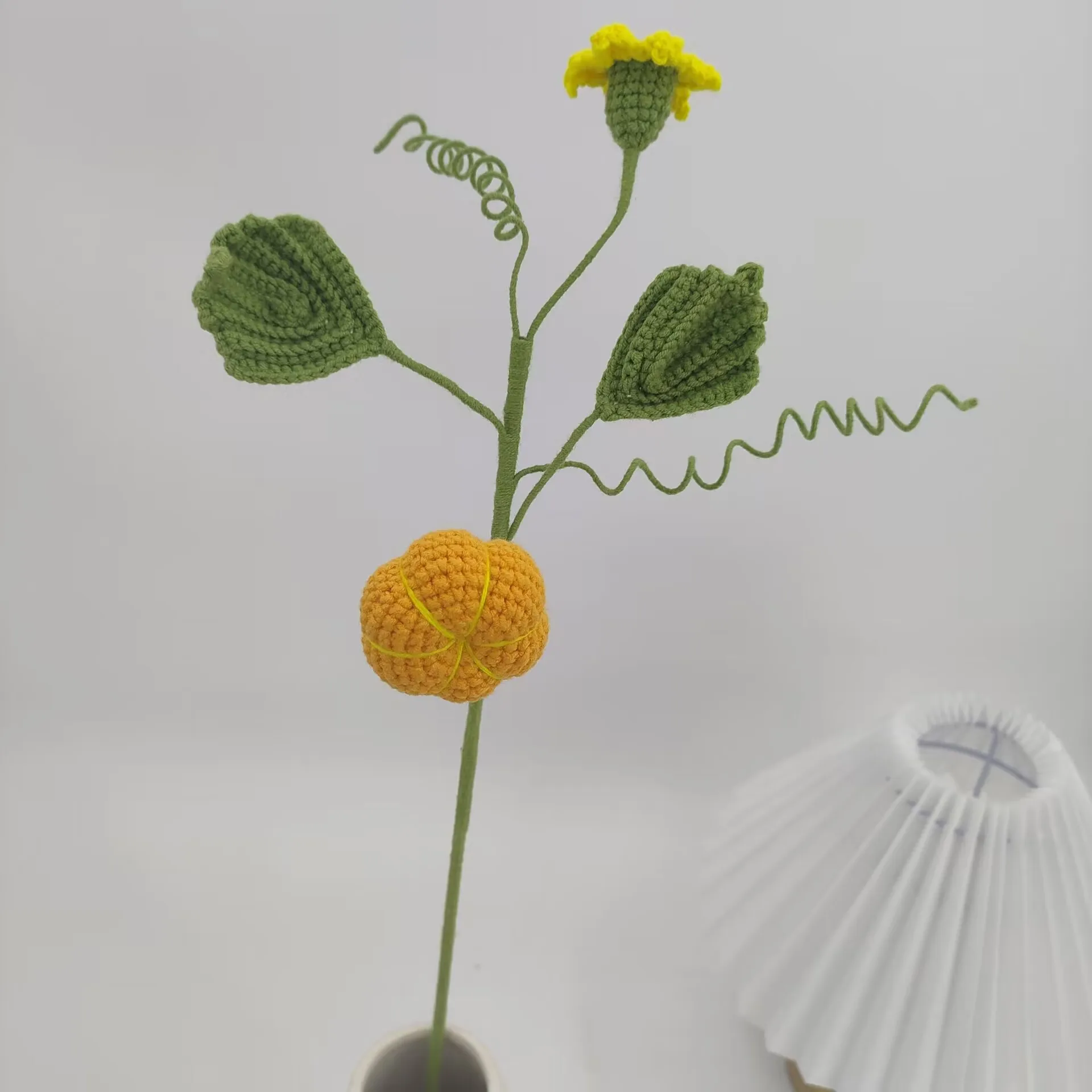 2025 European American Wholesale Creative Handmade DIY Woven Wool Knitted Bouquet Oil Tung Simulation Flower Decorations Gifts