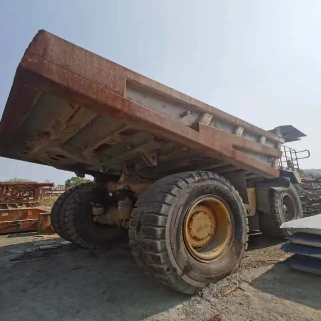 Used Mine Truck Original Used CAT 777 Dump trucks for mining Cheap for sale