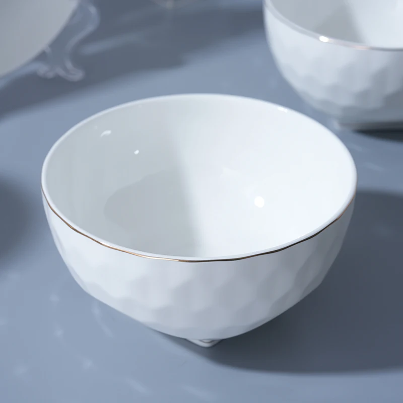 Wholesale hotel luxury ceramic dinnerware sets custom 22pcs gold rim round bone china plate sets