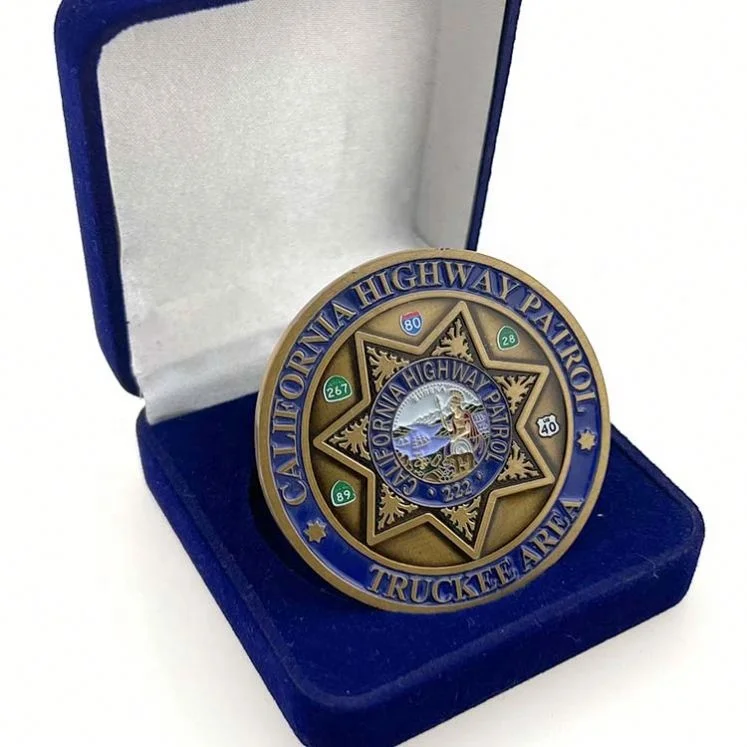 Chile Custom zinc alloy metal engraved logo gold enamel challenge coins