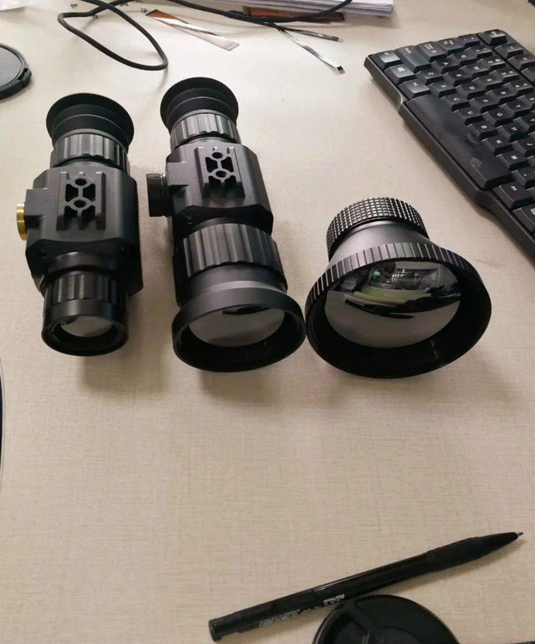 Thermal Image Scope Ht-c8 Hunting Thermal Imager New Model Best Quality with 25mm/35mm/54mm/75mm 25mm Lens