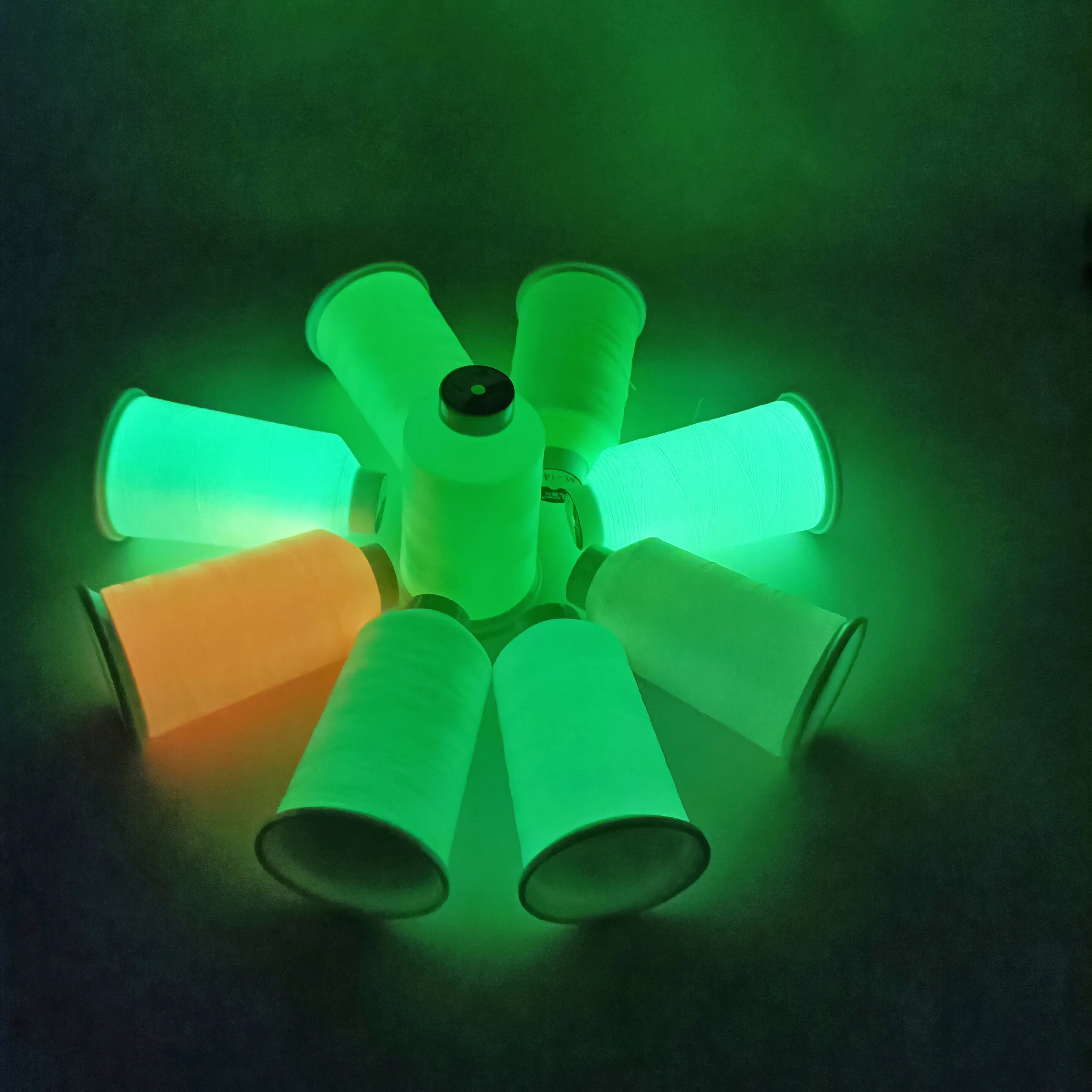 benang luminous thread glow in the dark white embroidery polyester thread 150d 2 for cross stitch