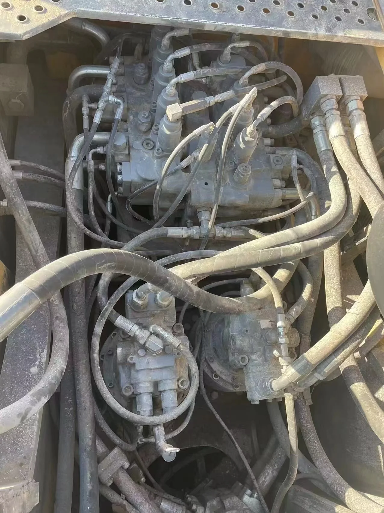 Volvo 480 Dl 50 ton excavator ec 480d in good condition affordable price 100% original second-hand engine quality digging tool