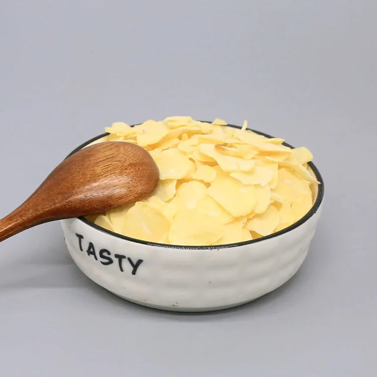 China Dry/Dehydrated Garlic Flakes 100% Natural Bulk Price