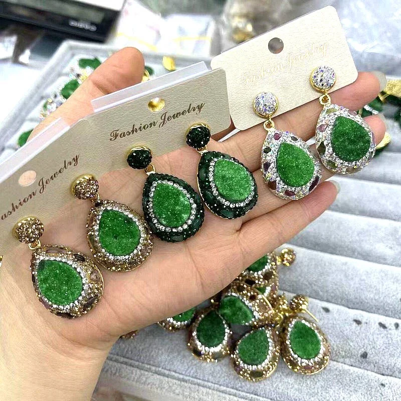 CH-LHE0756 Trendy Crystal Inlay Stone Earring Exquisite Crystal Inlay Druzy Earrings Jewelry Cheap Wholesale Rhinestone Earrings