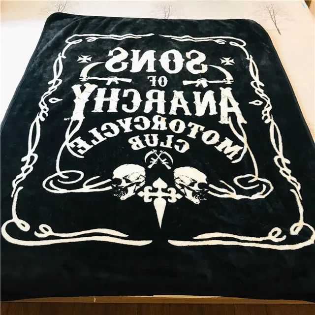Wholesale Soft Warm Double Thick Black White Bedding Skull Digital Printed Plush Sherpa Fleece Blankets