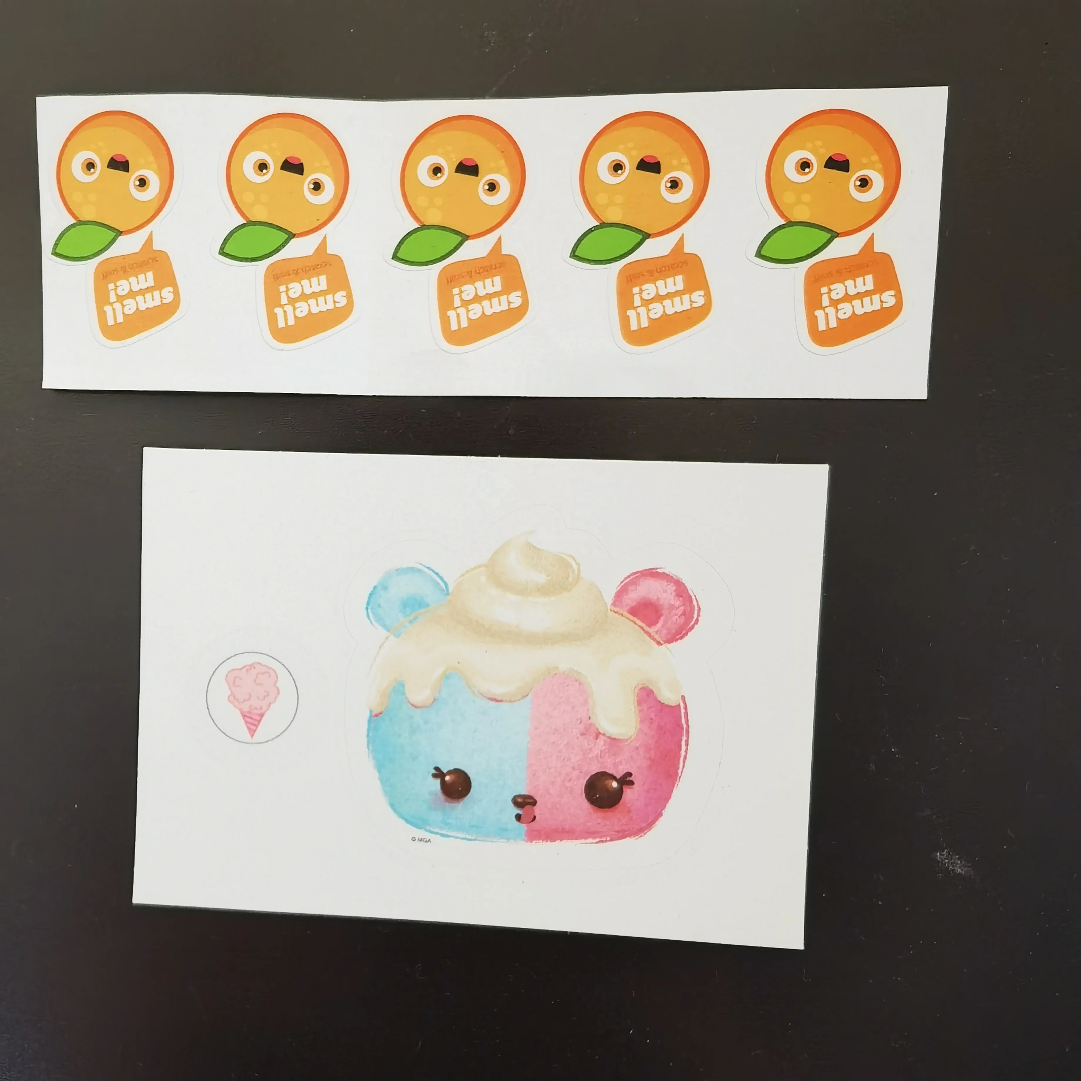 Wholesale Perfume Scent Smell Sticker Die Cut Custom Scratch And Sniff Sticker Waterproof Stickers