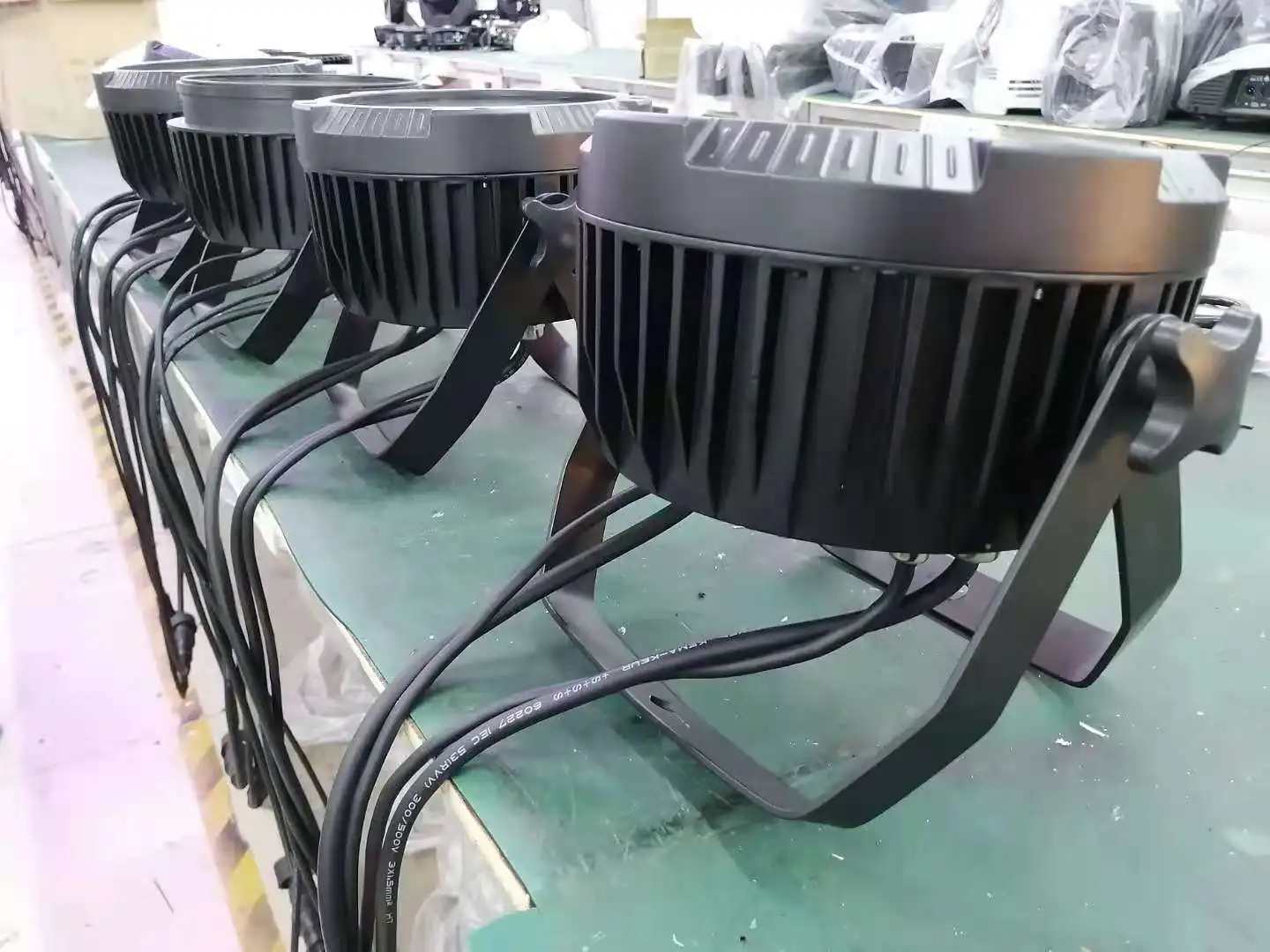 IP65 waterproof High Quality Par Light Stage Lighting dmx 18pcs*10W RGBW 4in1 led flat slim par light