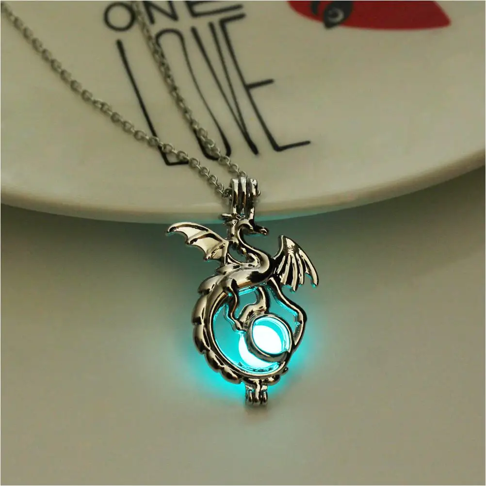 MIYOUKE kalung pria Ladies Layered Designer Zodiac Wholesale Dragon For Men Pearl Flower Jade Star Cuban Luminous Chain Necklace
