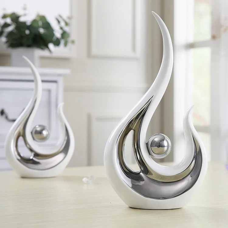 Wholesale Luxury Home Decoration Furnishing White Art Ornaments Crafts Ceramic Ornament