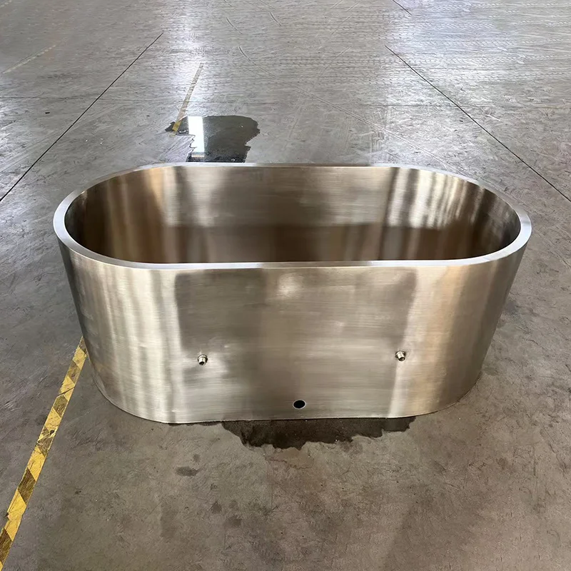 Modern 304 Stainless Steel Oval Ice Bath Tub Indoor Outdoor Cold Plunge with Chiller and Filter for Athlete Recovery