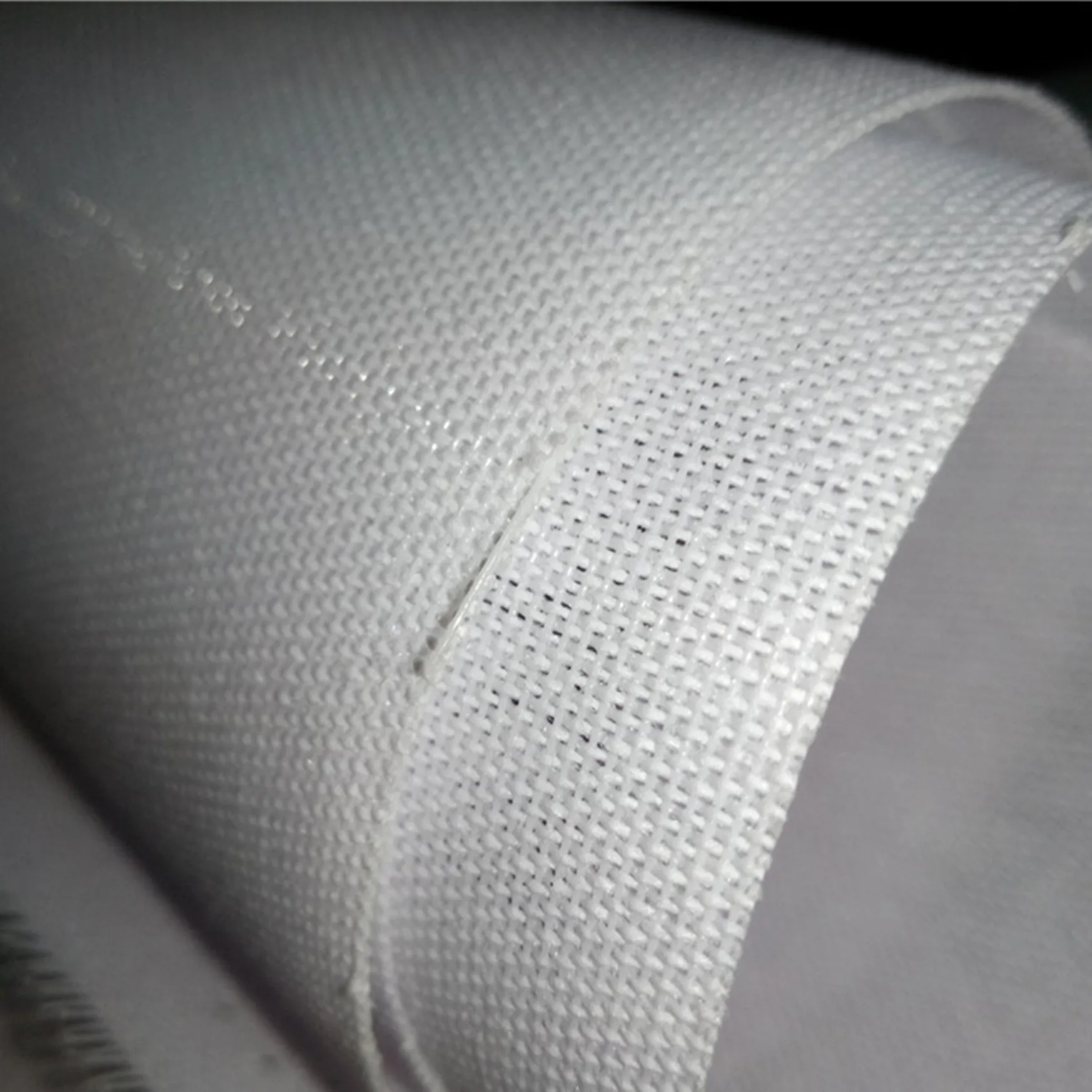 Stiff hard buckram fusing fabric with hard based interlining