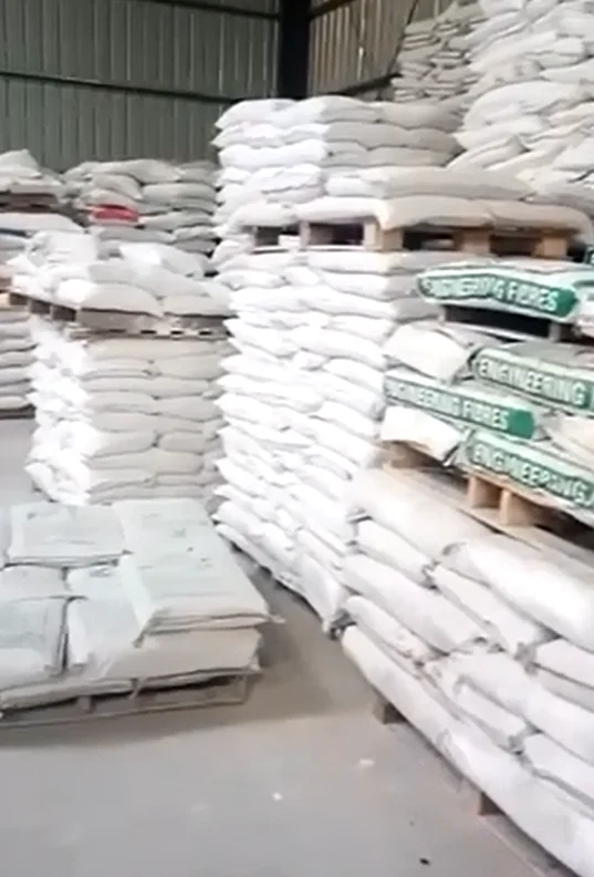 Graphite Supplier 99.98% Natural Graphite powder price cas 7782-42-5 natural flake graphite powder
