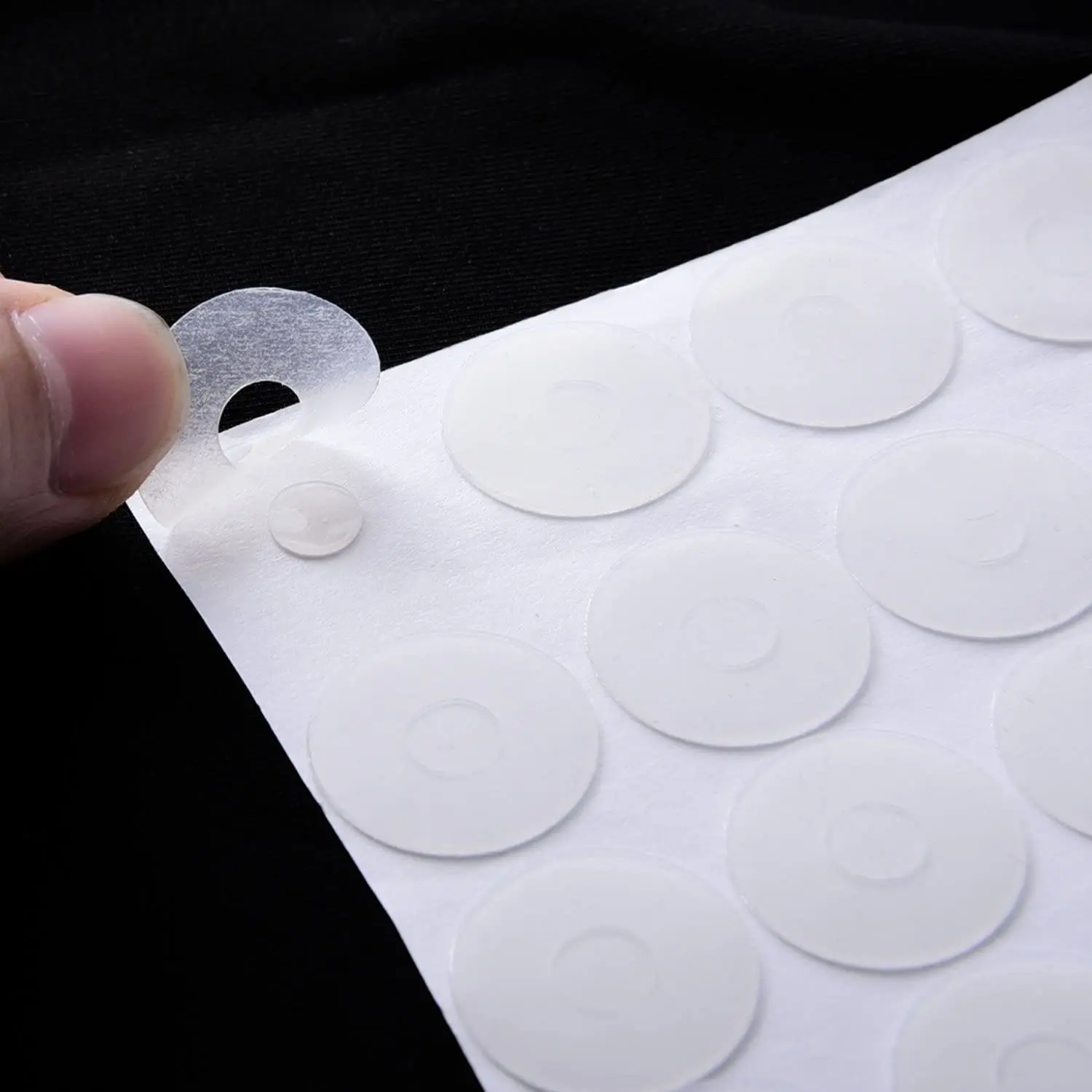Non-slip Silicon Grip Dots with 3M467MP Adhesive for Holding Rulers and Templates in Place