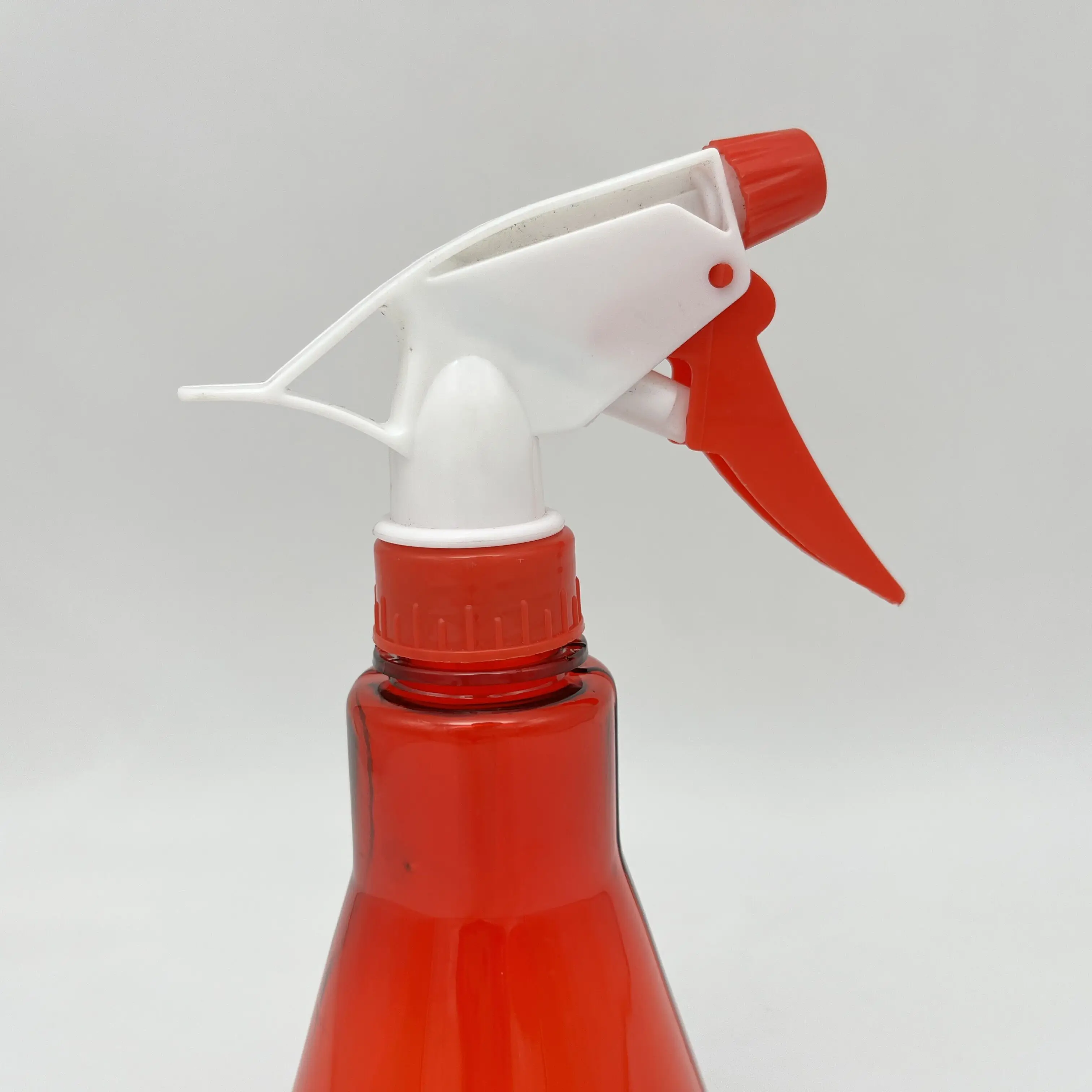 500ML PRESSURE SPRAY BOTTLE PORTABLE  PLASTIC GARDEN TRIGGER SPRAYER TRIGGER BOTTLE FOR HOUSEHOLD