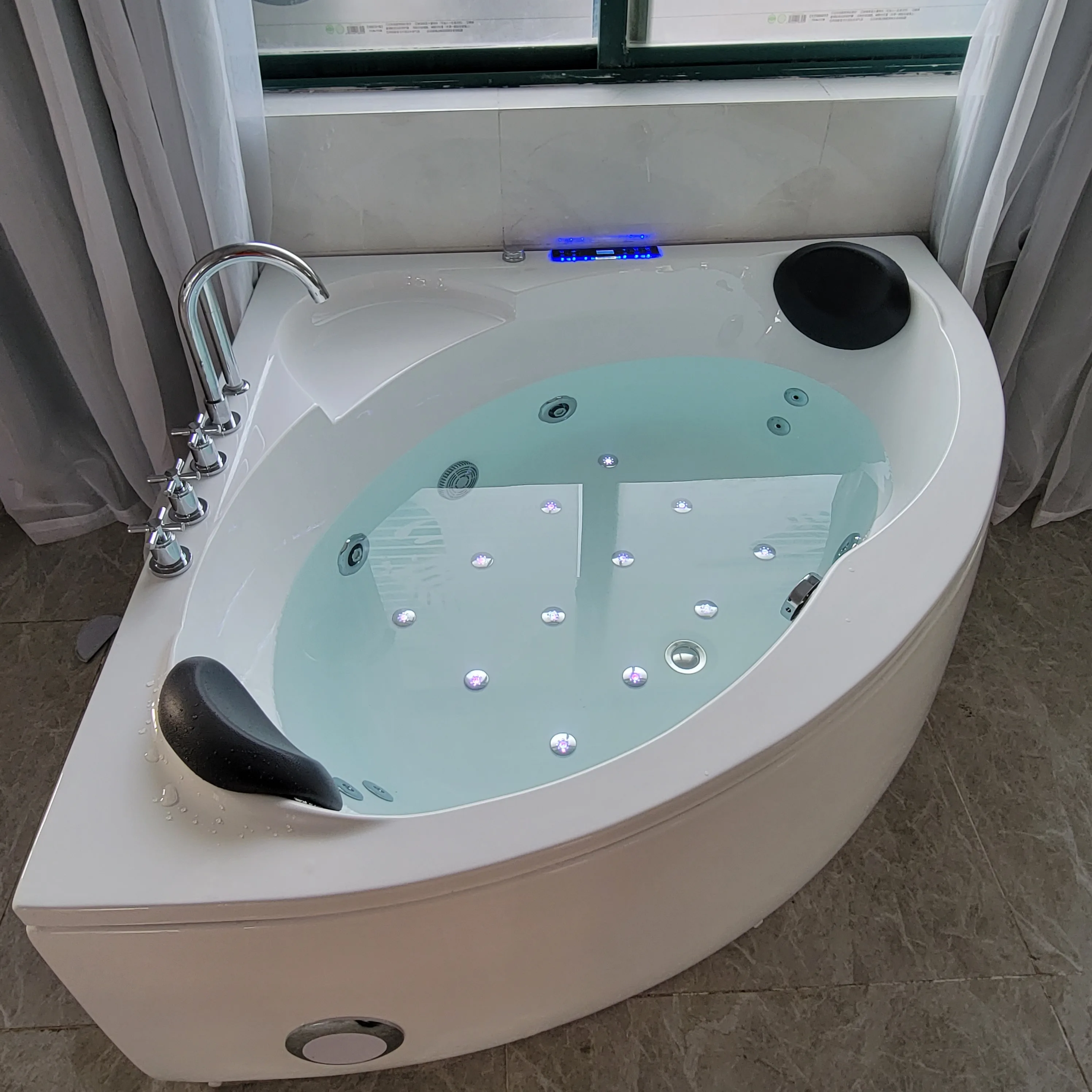 LED jets massage 2 person large space whirlpool  corner massage bathtub