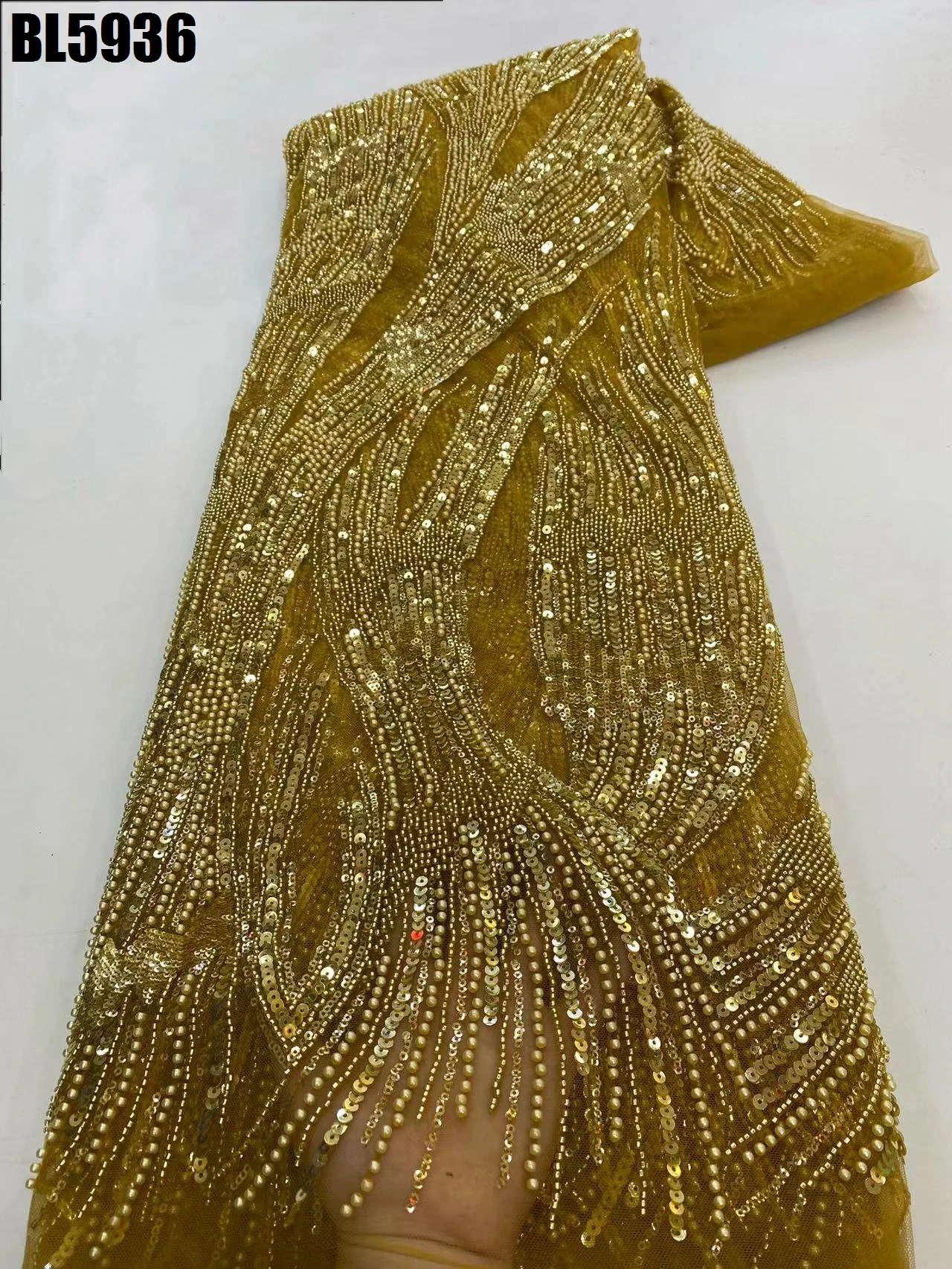 Luxury European Fashion Milan Wedding Dress Fabric Heavy Beads Sequins Mesh Lace French Embroidered Beaded Wedding Party Dress