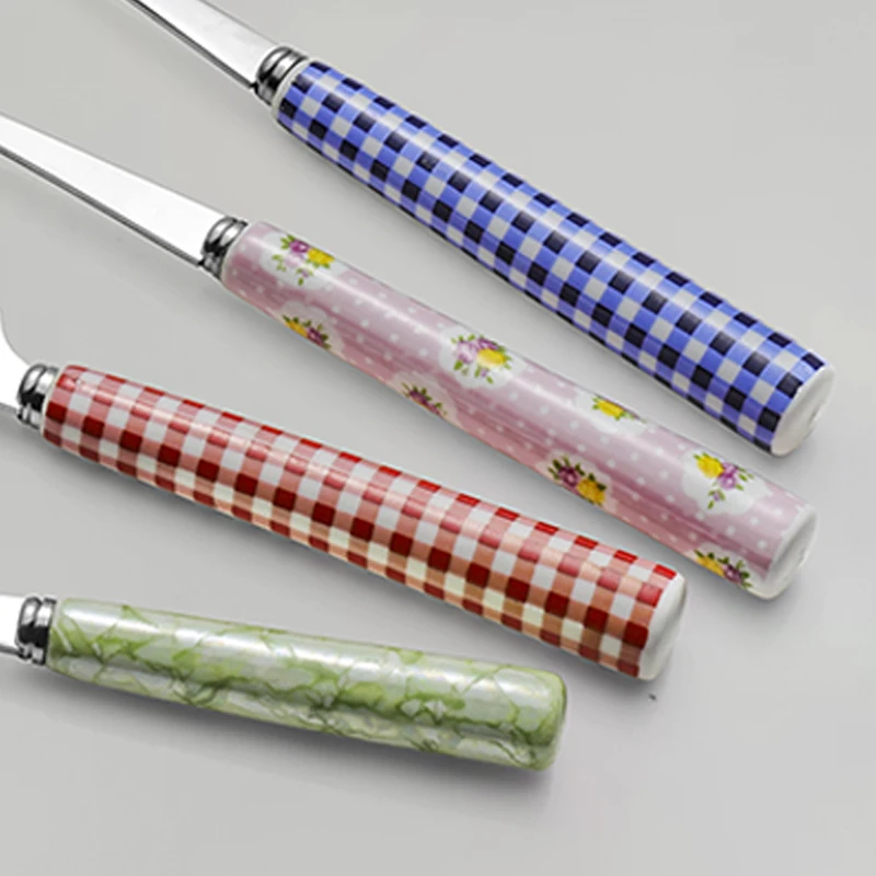 tableware vintage pattern dinner set Korean Ceramic golden Cutlery Forks Set Dinner Spoon Fork with Ceramic Handle