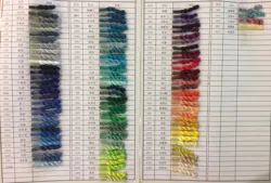 Итальянские дизайнерские услуги для мужской модной рубашки поло с четырьмя кнопками ODM