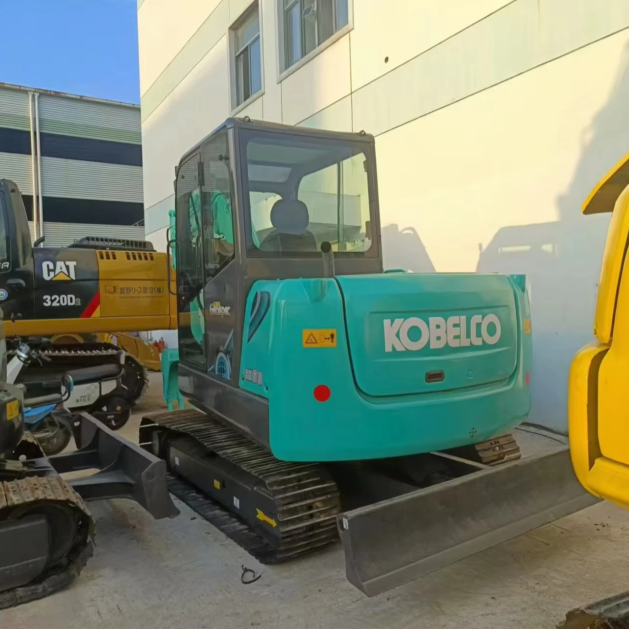 Экскаватор kobelco sk60 hitachi zx60 ex60 6 тонн для продажи