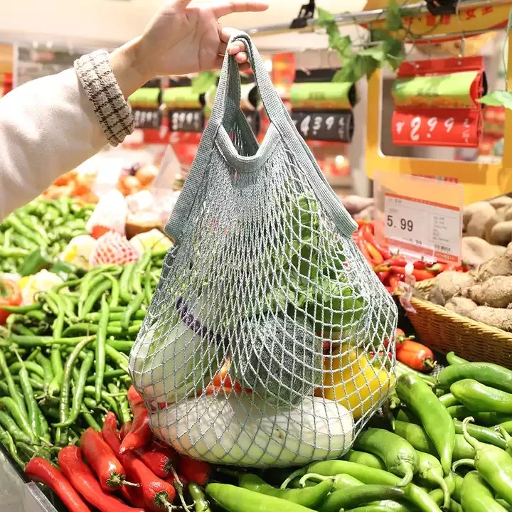 Produce Eco Biodegradabl Organic Cotton Mesh Basket  Reusable long handle  Mesh bag with logo Grocery Shopping Tote Mesh Net Bag