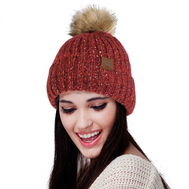 Custom Logo Patch Fleece Lined Knitted Beanie Hats Warm Knit Skull Cap Cuffed Pom Pom Winter Beanie Hat for Women