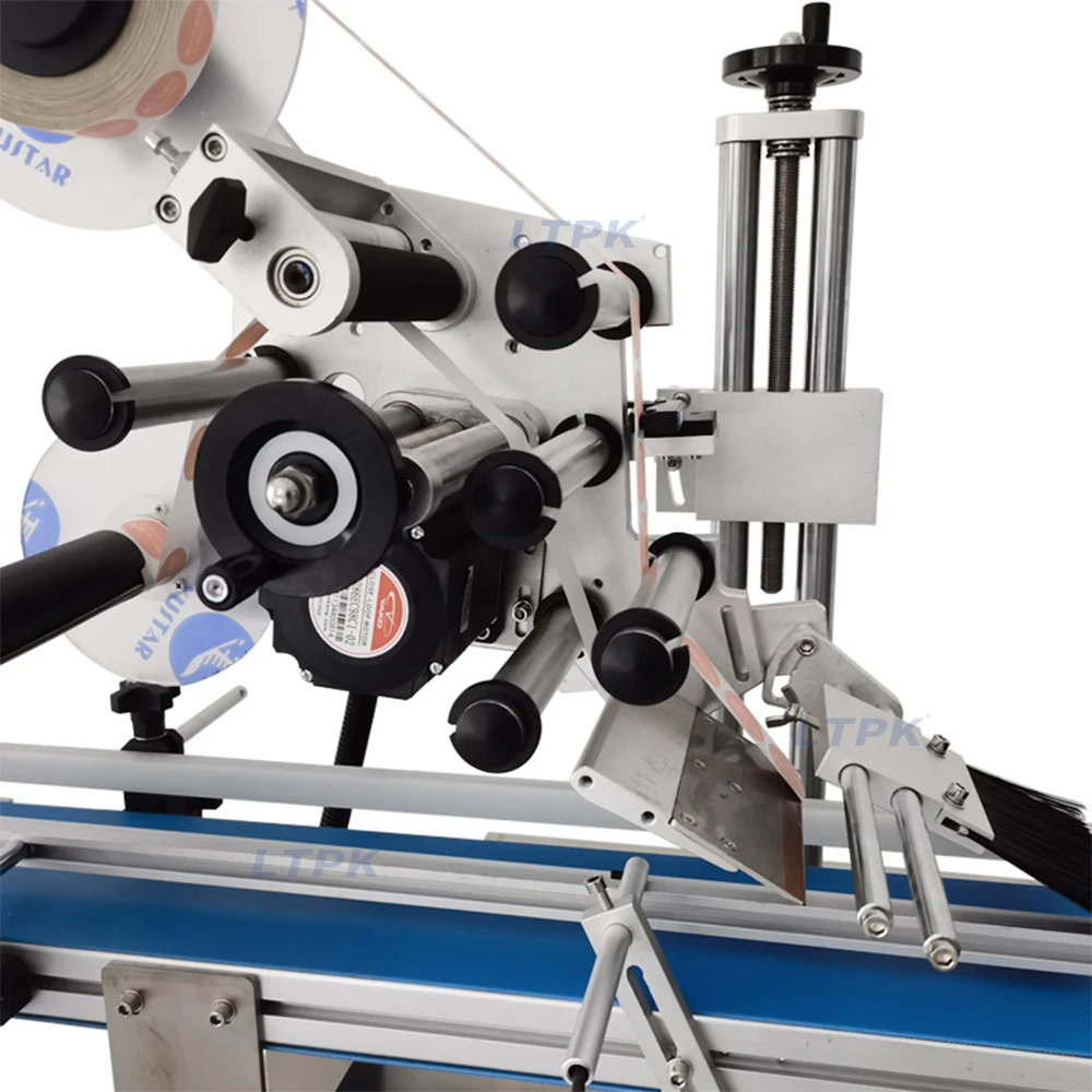 LT-160 Desktop Automatic Flat Labeling Machine Labeler Plane Label Applicator For Boxes Card