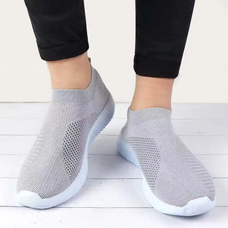 
New Arrival Custom Fashion Comfortable Fitting Mesh Sneaker Sport Casual Shoes 