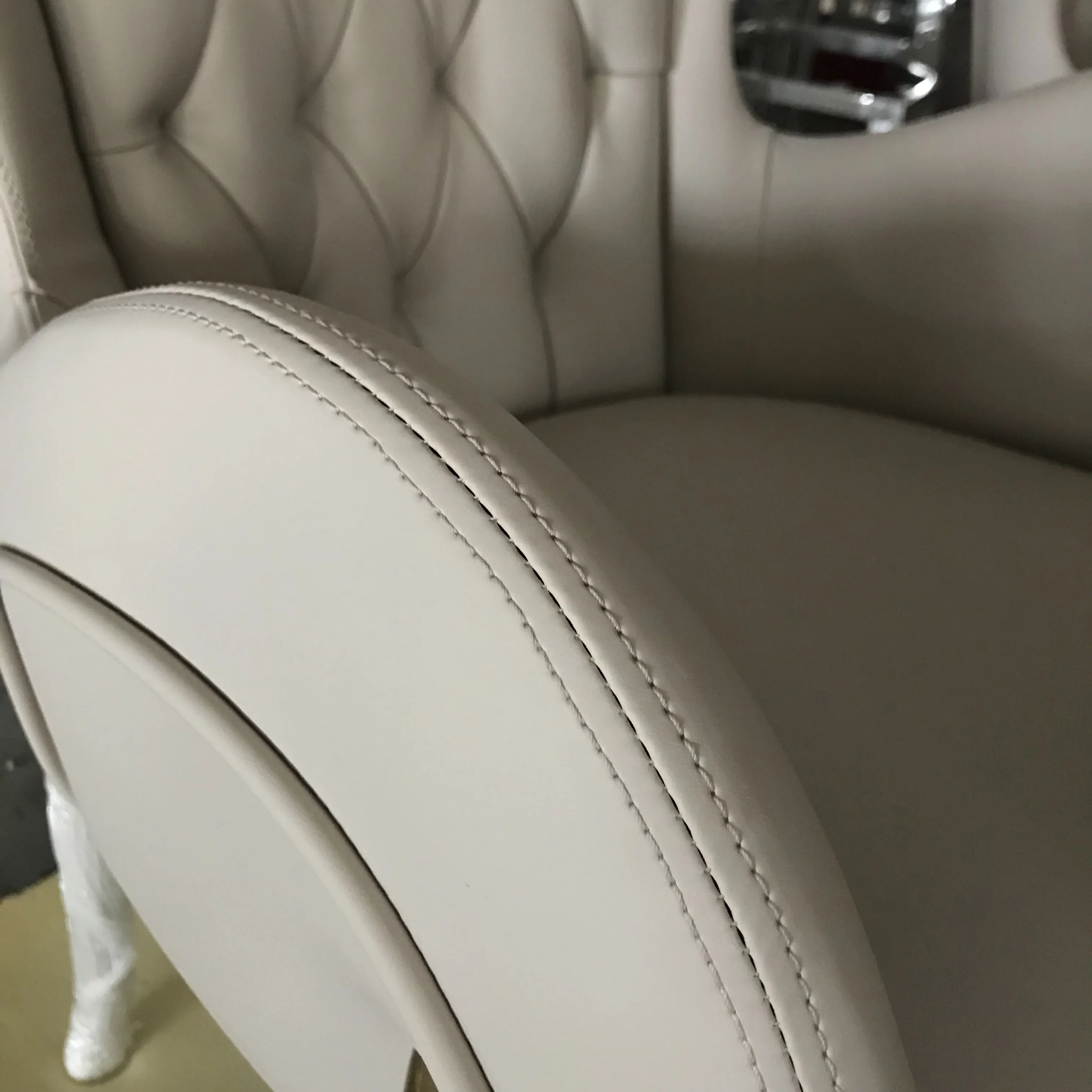 Wedding event party restaurant furniture fabric armrest dining chair Italian style chair with stainless steel legs