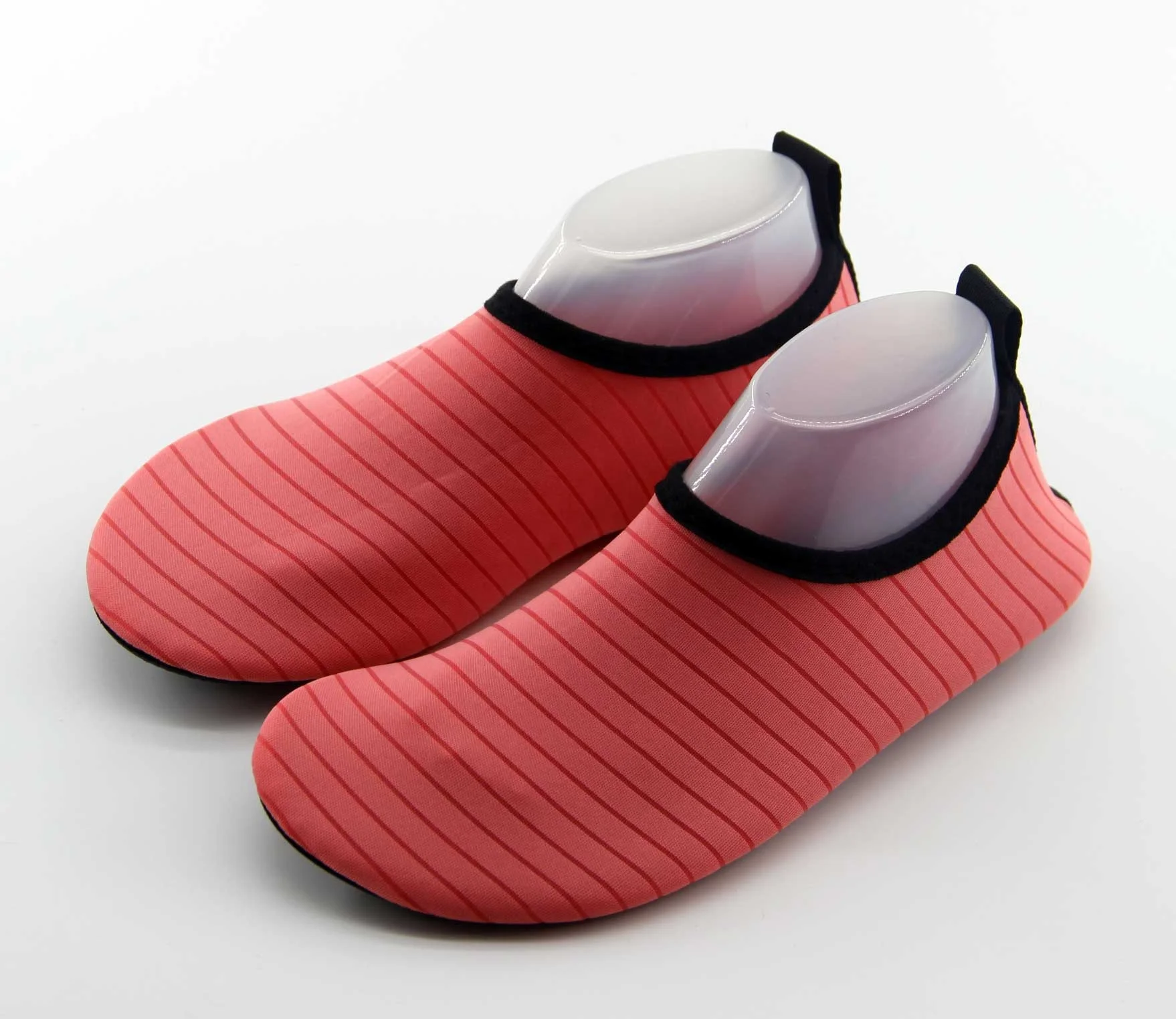
High Quality Soft Barefoot Water Shoes Unisex Light Weight Durable EVA Beach Shoes 